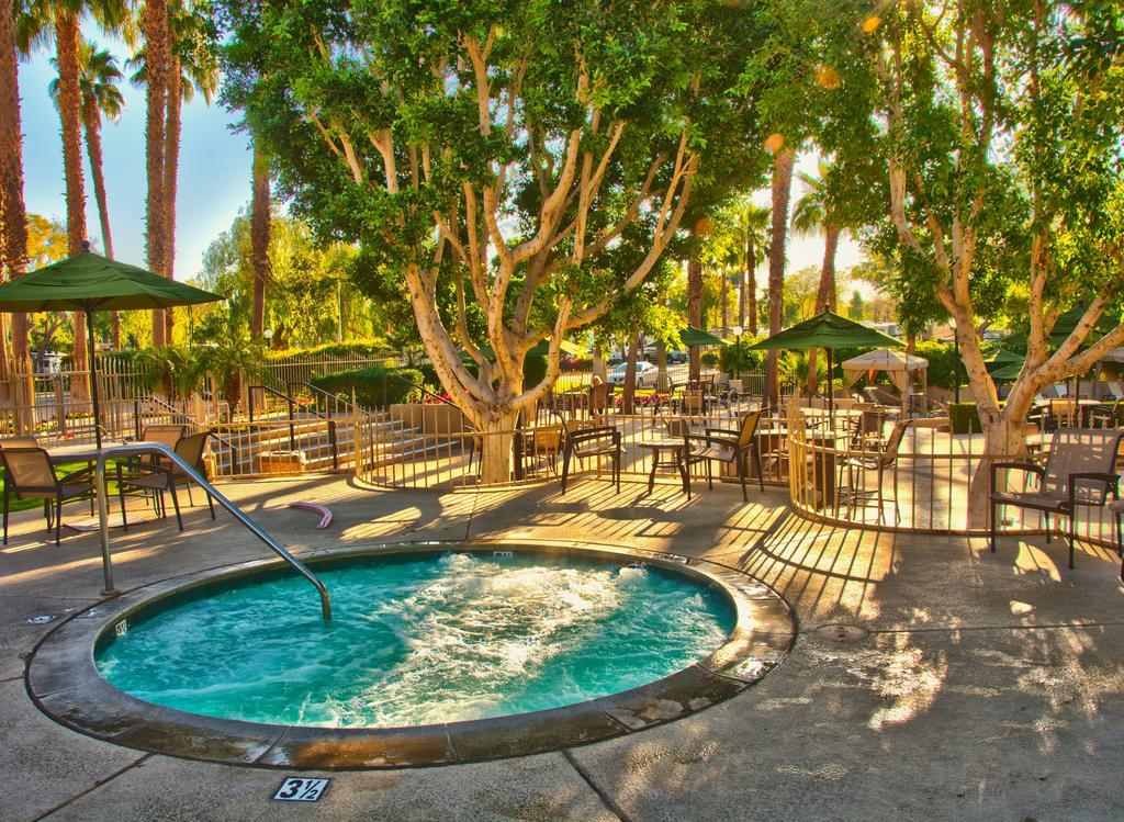 The Villas At Emerald Desert Desert Palms Экстерьер фото