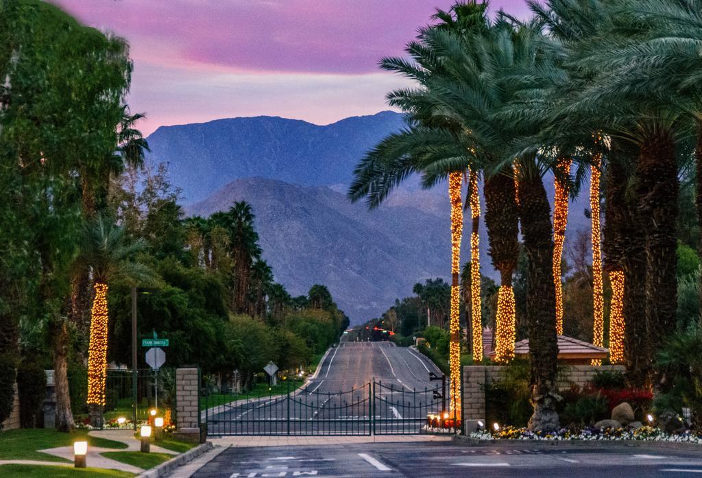 The Villas At Emerald Desert Desert Palms Экстерьер фото
