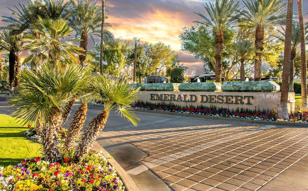 The Villas At Emerald Desert Desert Palms Экстерьер фото