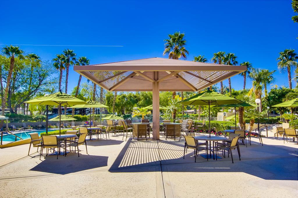 The Villas At Emerald Desert Desert Palms Экстерьер фото